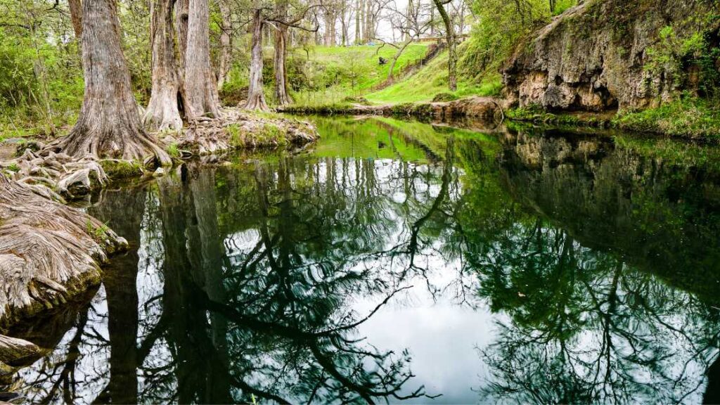 waterfalls near san Antonio