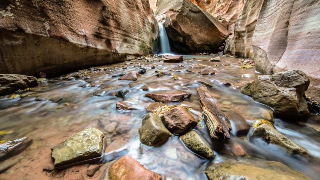 Must-Visit Waterfalls In the USA