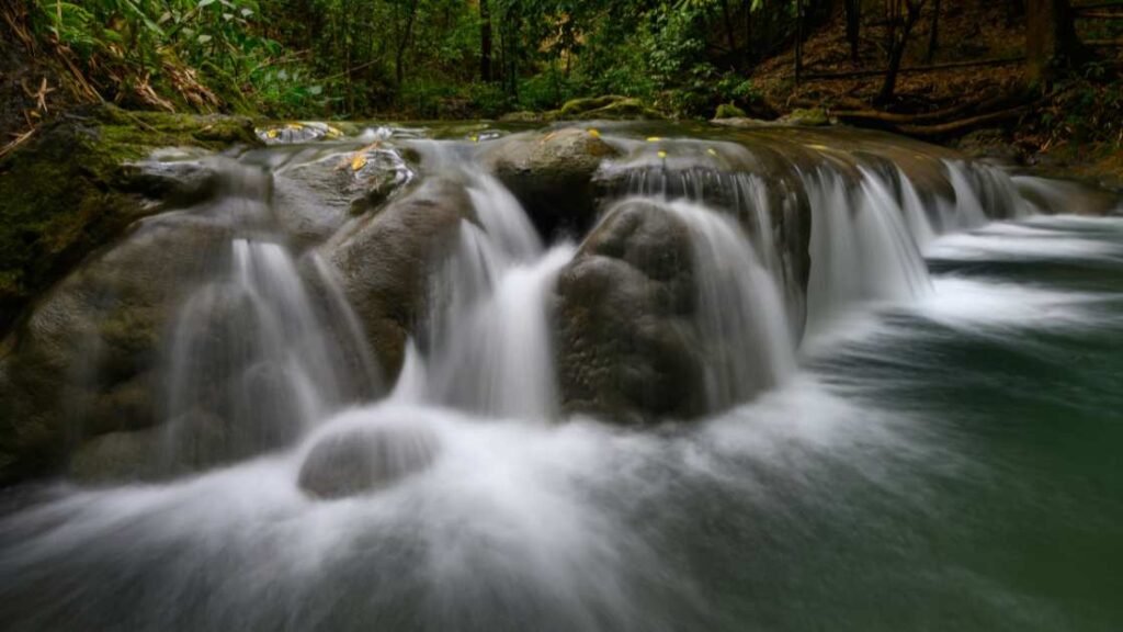 Best Waterfalls In Jamaica