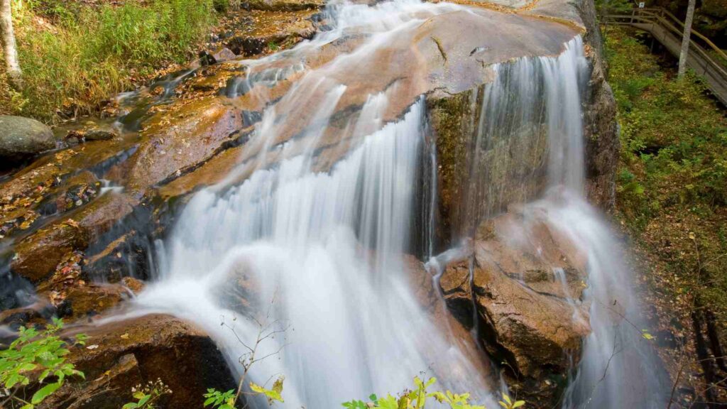 Best Waterfalls In New Hampshire