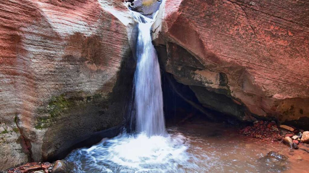 Best Waterfalls In Utah