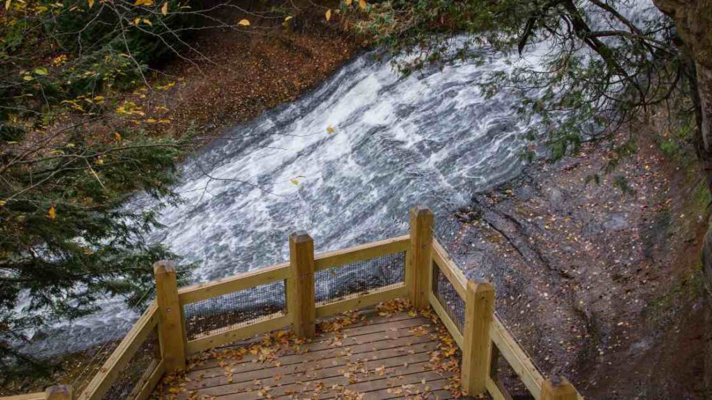 Best Waterfalls In Michigan